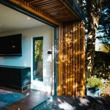 Paul & Carols Garden Room Coulsdon / Surrey