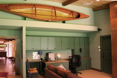 Home office - traditional home office idea in Dallas