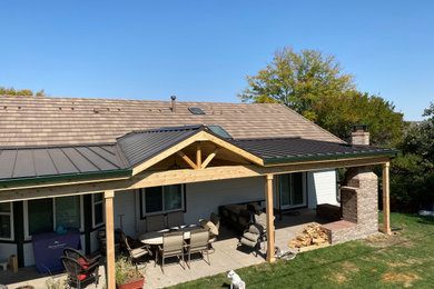 Home design - contemporary home design idea in Denver