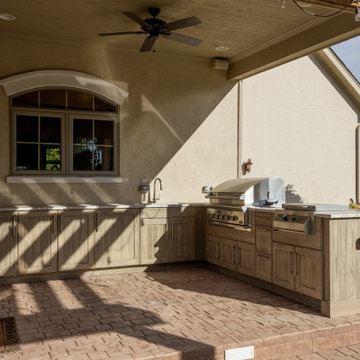 Outdoor Kitchen in St. Charles