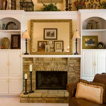 Distinctive Custom Framed Mirrors