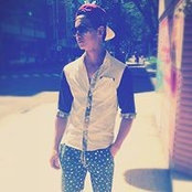 Je Xu's photo