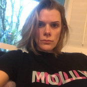 Molly Sutters foto