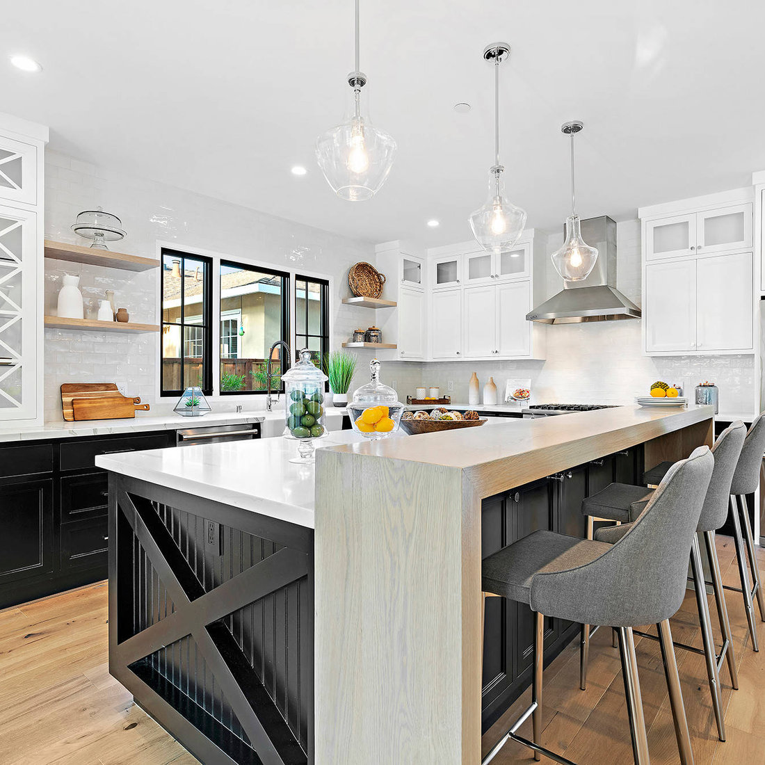 Transitional Kitchen