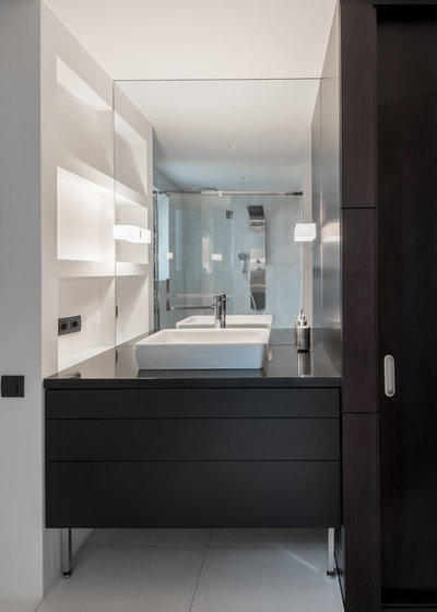 Современный Ванная комната by ADesign