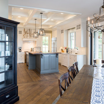 Lake Charlevoix Cottage