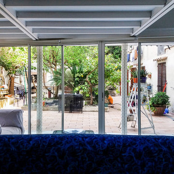 Patio interno, città di mare