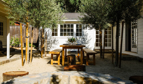 Houzz Tour: Side-by-Side Cottages Make a Charming Family Home