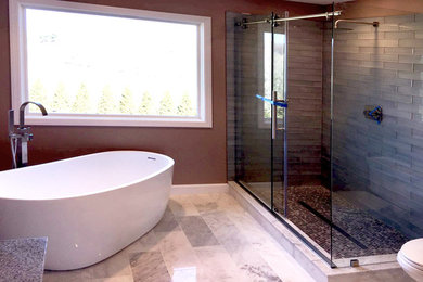 Example of a transitional bathroom design in DC Metro