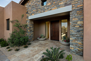 Example of a southwest entryway design in Phoenix