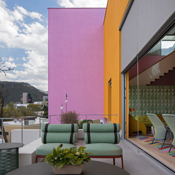 Terraza y Salón - Casa en Monterrey