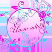 Ameenah Lee Lee's photo