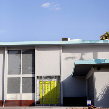 Mid-Century Charm in Vintage Las Vegas