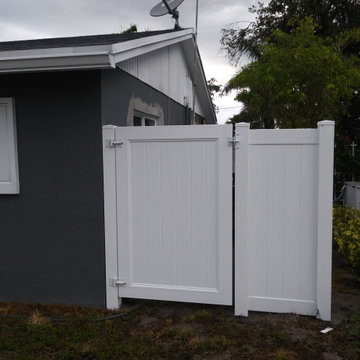 Vinyl PVC fencing and gates