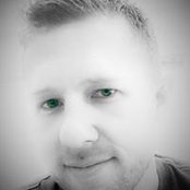 Chris Larimore's photo
