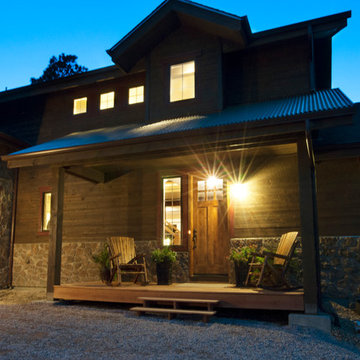 Elizabeth Custom Home Tucked In The Trees