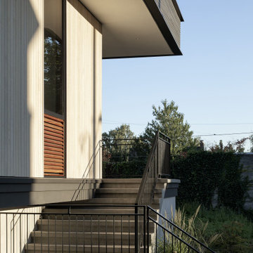 NW Portland Courtyard House