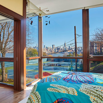 URBAN ARCHITECTURAL MASTERPIECE WITH DIRECT NYC VIEWS