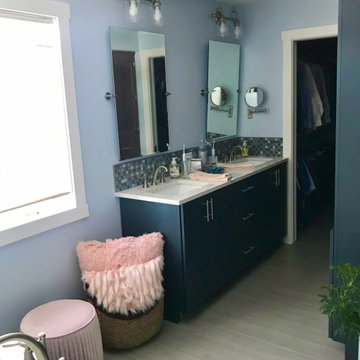 Sharron's Kitchen and Living Room