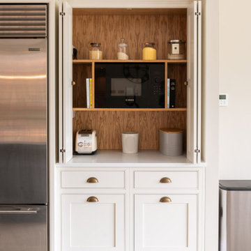 Classic In-Frame Shaker Beaded Front Frame Kitchen - Cuffley, Herts