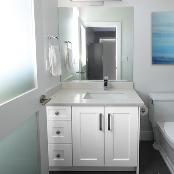 Elegant and Bright (Surrey, BC)
