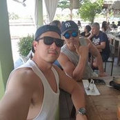 Ethan Ngos foto