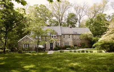 Houzz Tour: Old Stone House Gets a Youthful Makeover