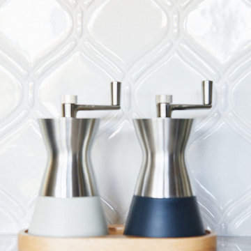 Tilt Ottoman Mosaic White Gloss