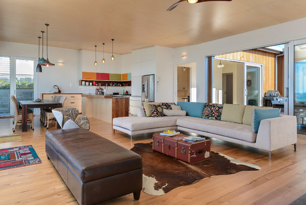 Beach Style  by Will Tatton Architecture