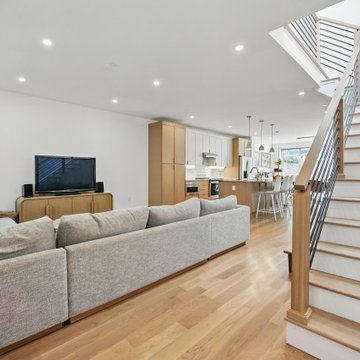 Fully Renovated Row House