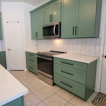 Stunning Transitional Kitchen Transformation