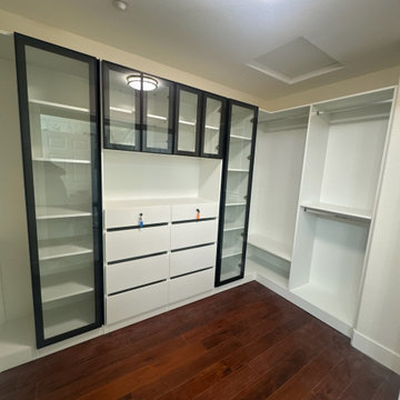 Walk-in Closets