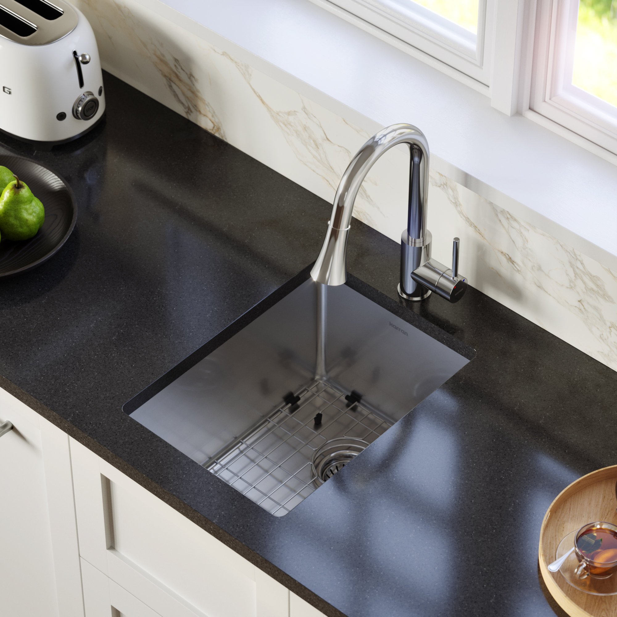 Karran Weybridge Single-Handle Pull-Down Sprayer Kitchen Faucet, Chrome