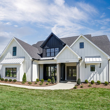 Eastover HG1 - Black and White Modern Farmhouse