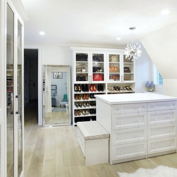 Walk in closet with island