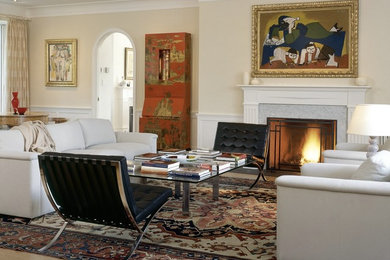 Living room - transitional living room idea in New York