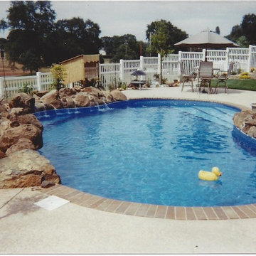 Smith's Custom Pool