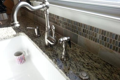 Inspiration for a timeless kitchen remodel in Detroit