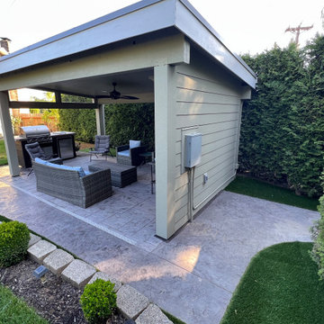 Freestanding Patio