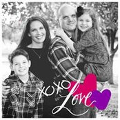 Leigh Vallero's photo