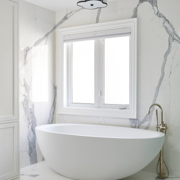 Humber Valley Village Master Ensuite