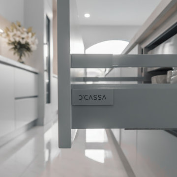 Sleek Elegance - Full Matte Lacquer Kitchen Project