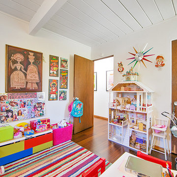 Eichler Home in Fairmeadows, Southern California