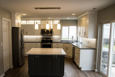 Inspiration for a craftsman kitchen remodel in Seattle