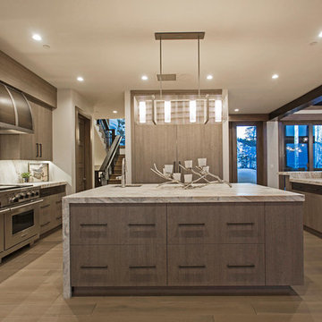 Kitchen Island With Lighting