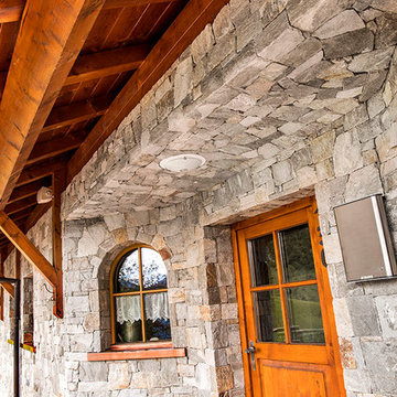 Chalet in montagna con vera pietra naturale Stubai