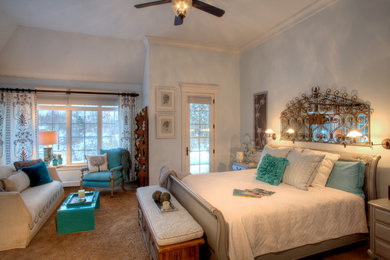 Bedroom - modern bedroom idea in Cleveland