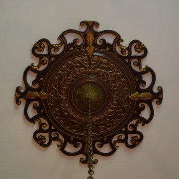 Traditional Dining Room