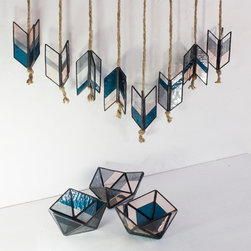 Vida Moulin - Home Decor