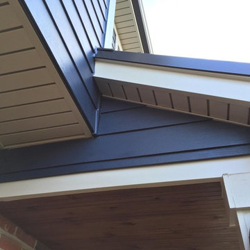 Dive into Deep Ocean blue siding by James Hardie!